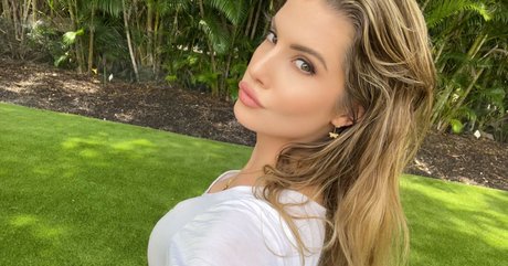 centerfold onlyfans hot nude archive