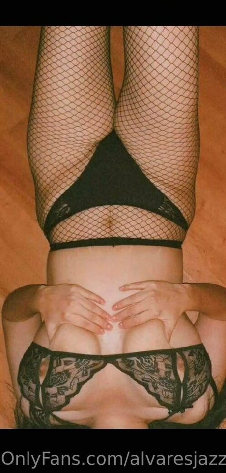 Alva Alvares high quality model picture