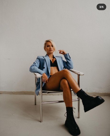 gay midget onlyfans erotic images