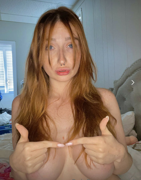 Lille erotic model pics