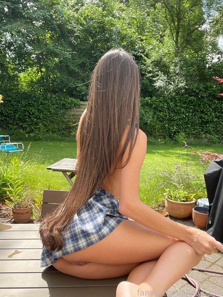 Alexybaby exclusive pornstar pics