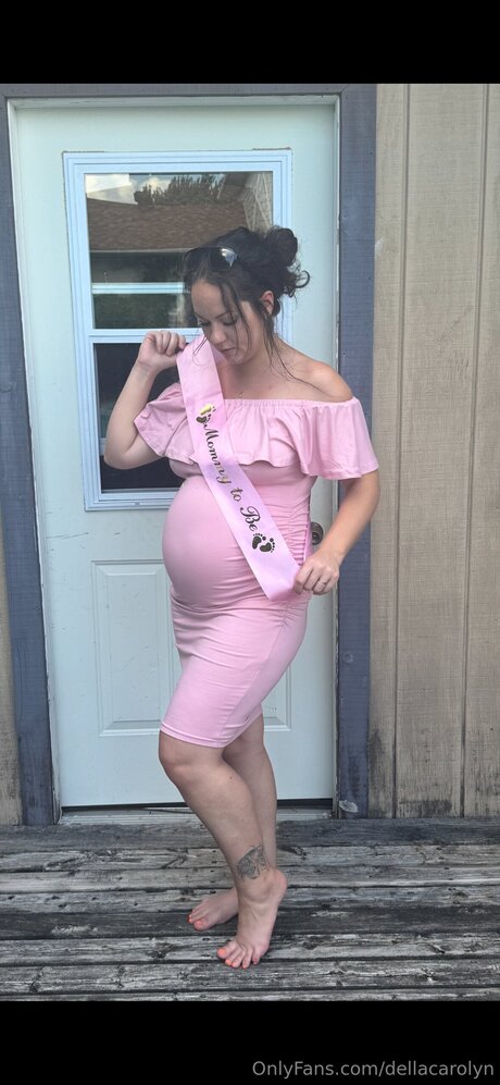 Dellacarolyn pornographic actress photo