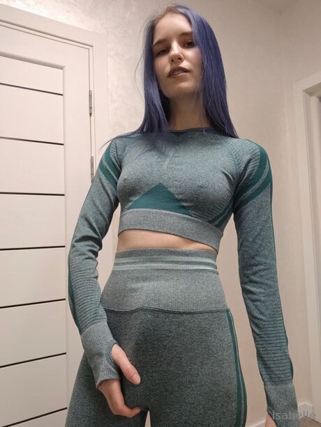 Isabelleone model erotic archive