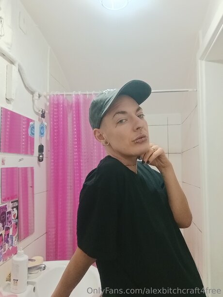 stepdaughter onlyfans art naked galleries