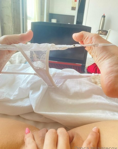 Miagrecox pornographic model images