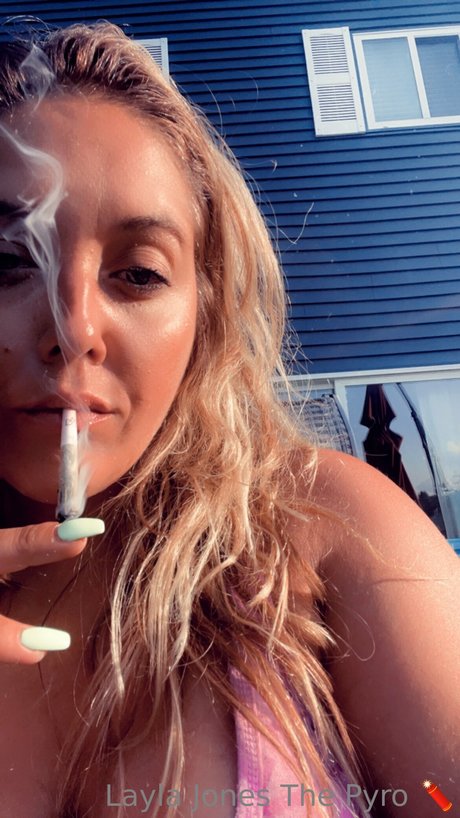 Layla Jones free model picture