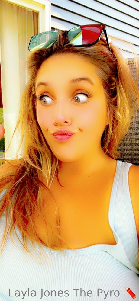 Layla Jones pornstar erotic image