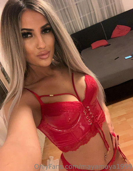 Mayamaya1999 Best Profile Photo