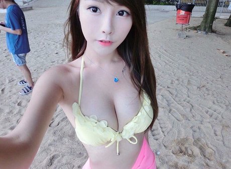 blonde milf onlyfans sexy nudes archive