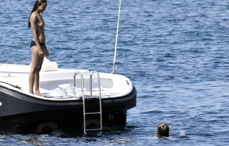 selfie nude onlyfans pretty photos