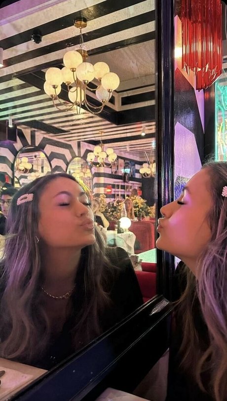 Zoe Fergurson free actress gallery