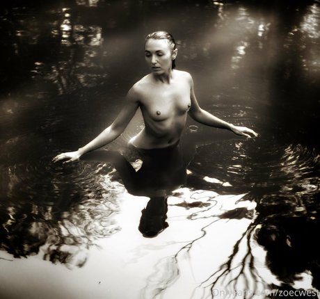 zoecwest star porn image