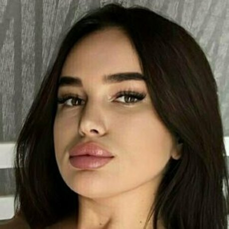 zoe cox naked actress pic