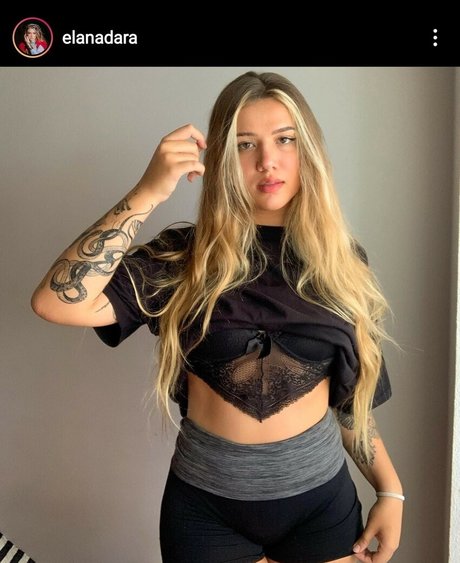 Elana Dara Best Profile Photo