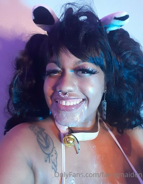 farrismaiden naked actress galleries