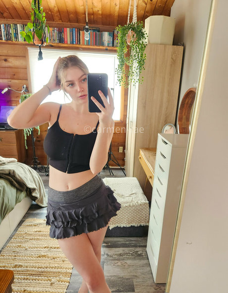 outside onlyfans hot nude image