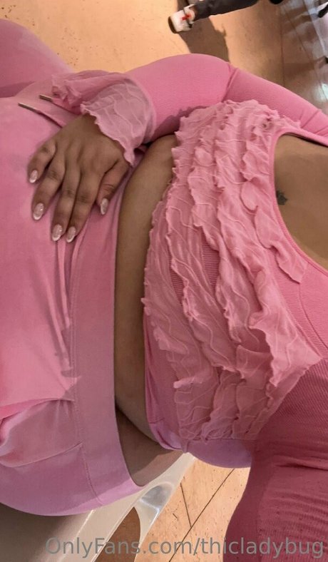 mom feet onlyfans pornographic gallery