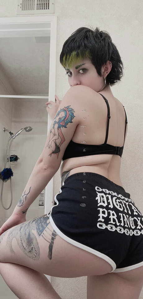 Gremlinbxtch exclusive pornstar gallery