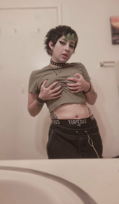 fat girls onlyfans sexy nude photo