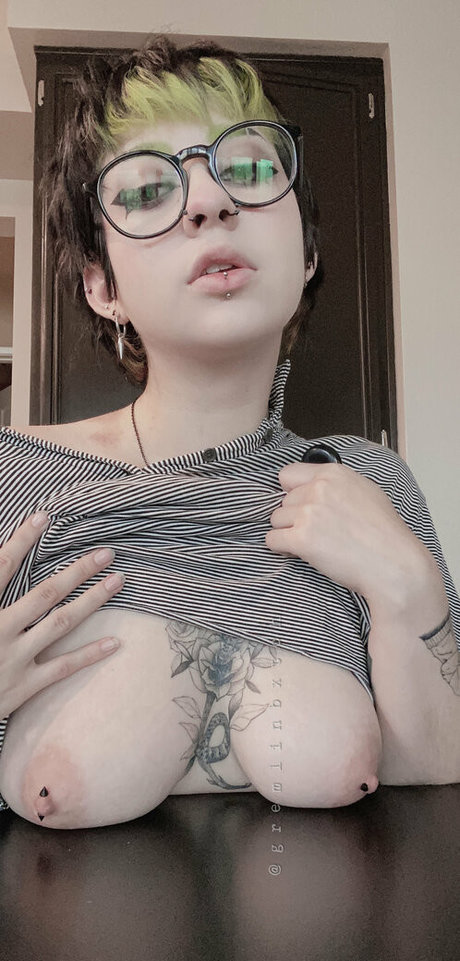 pov threesome onlyfans sexy naked pictures