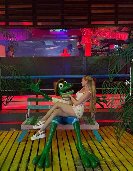 black cuckold onlyfans hot nude gallery