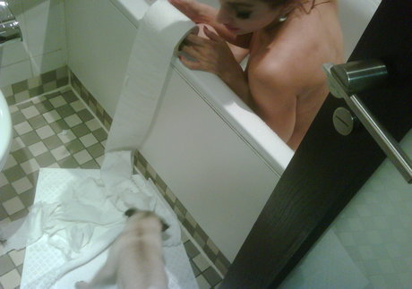 arab curvy onlyfans free naked img