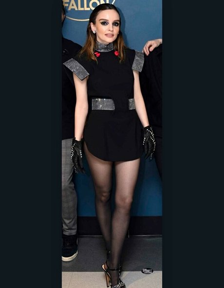 brown eyes kitty onlyfans hot sexy photos