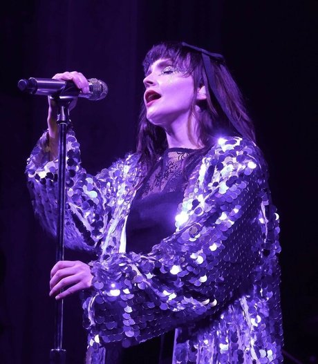 brown eyes kitty onlyfans perfect pic