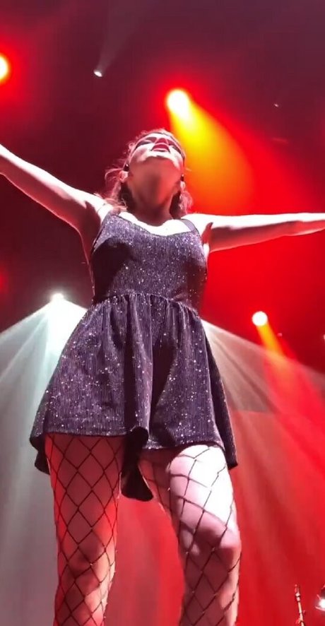 nerdy onlyfans hot xxx archive