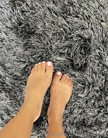 young onlyfans beautiful nude pics