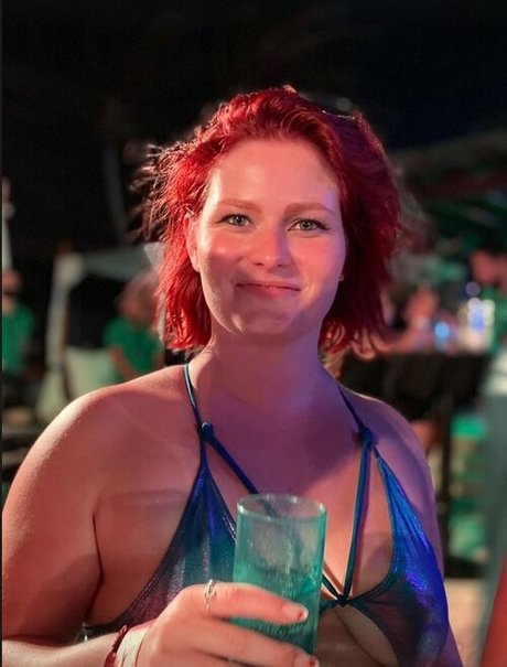 beach milf onlyfans beautiful xxx photo