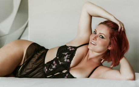 Jeanna Harrison sexy actress images