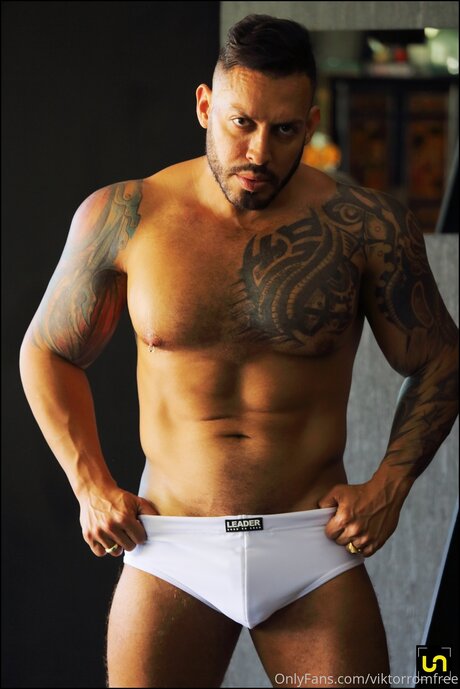 Viktorromvip pornstar pics