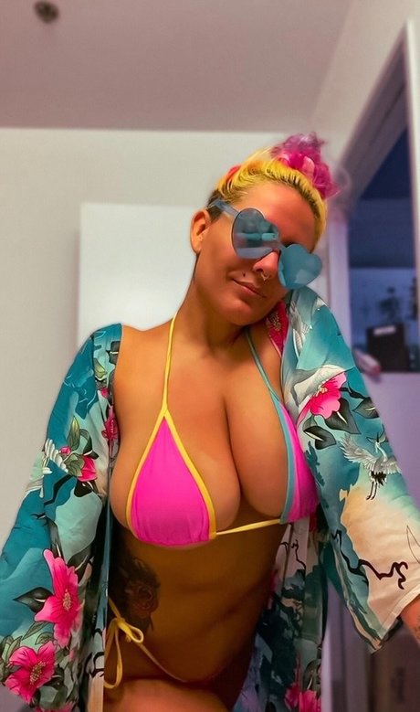 TheZombiUnicorn perfect pornstar galleries