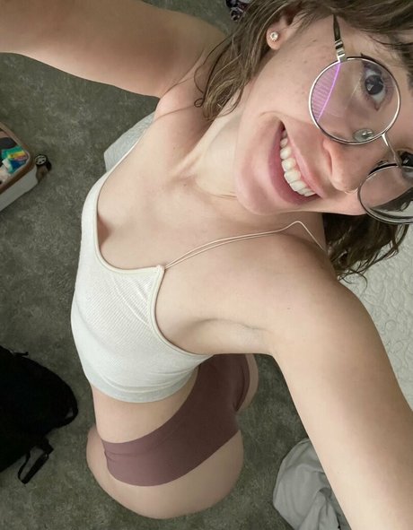 Catlyn Crespo adult star pictures