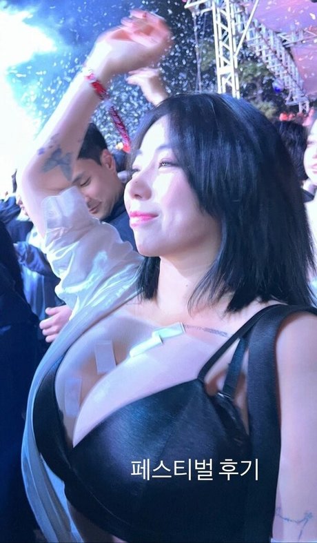 mature fake tits onlyfans art xxx photo