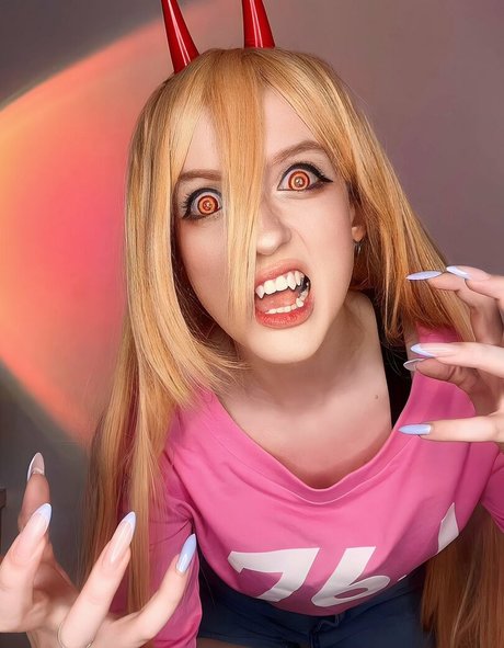 Akemy Sama model beautiful pictures