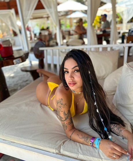 Mc Henny model adult images