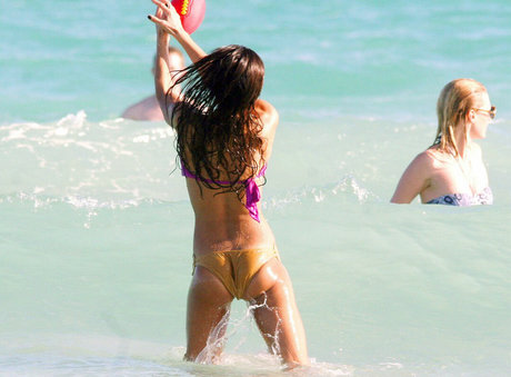 thick nude onlyfans nude galleries