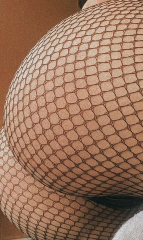 Amanda Miury pornstar erotic archive