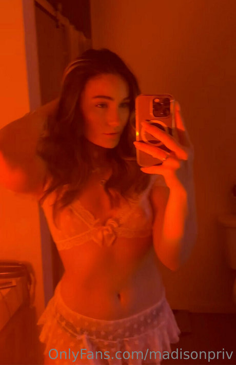 sister nude onlyfans art porn gallery