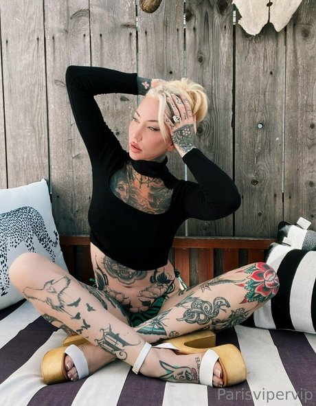 chicks with dicks onlyfans sexy nude pictures