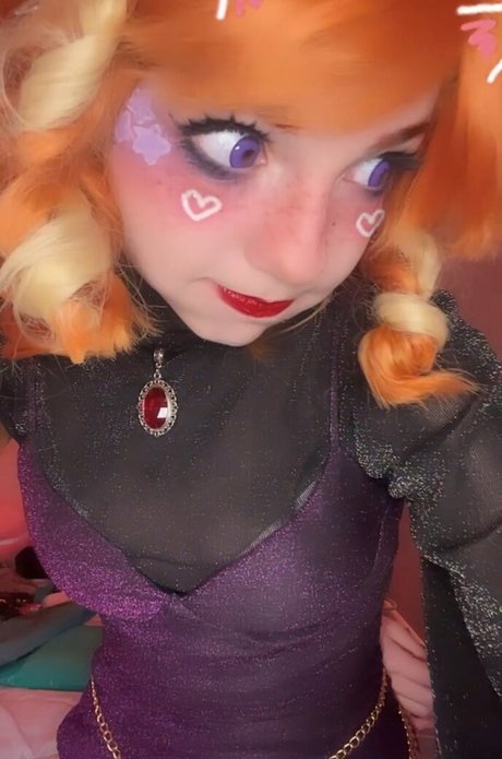 Stardustcos high quality actress img