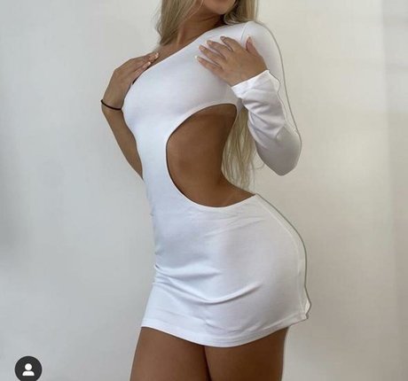 blonde trans onlyfans sex pics