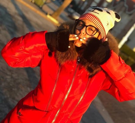 young teen onlyfans exclusive photo