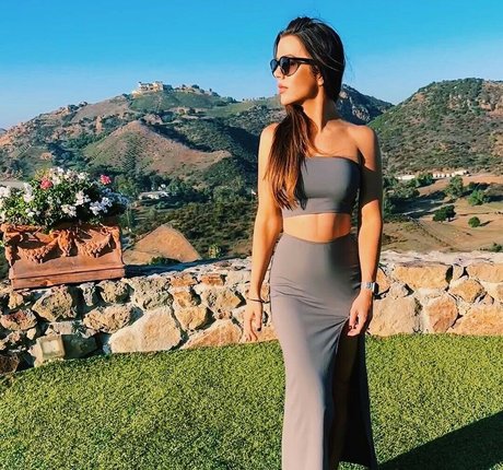 skinny model onlyfans sexy nudes pictures