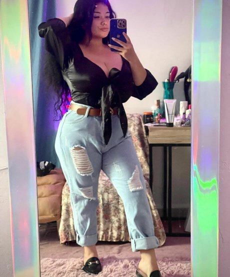 Paulina Davila xxx model image