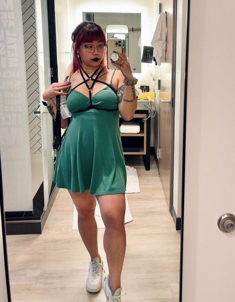 thick nude onlyfans art naked photo