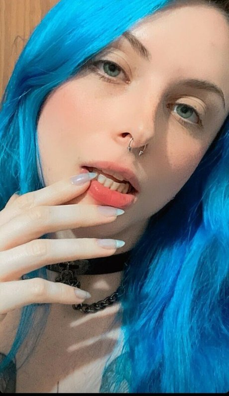 Ellen Natalia Profile Pic