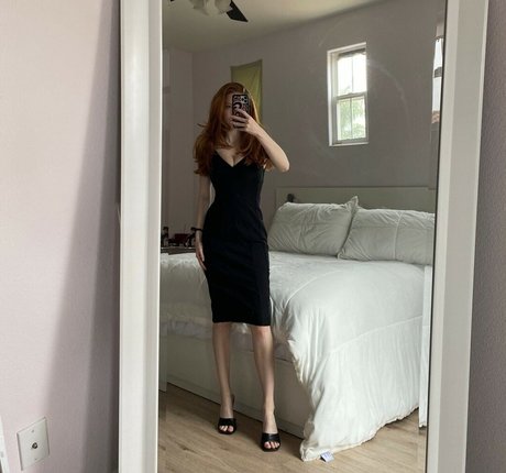 chicks with dicks onlyfans adult photo